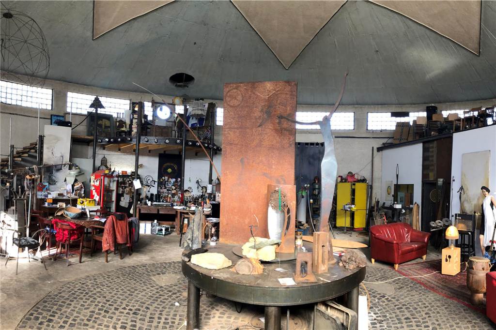 Kreativer April: Geschwister Marie und Julian Then mischen im Kunstklärwerk mit Kreatives Chaos im Atelier des Kunstklärwerks an der Lessingstraße in Stadtlohn