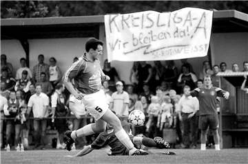"Kreisliga A – wir bleiben da" stand damals auf dem Banner der Nienborger Anhänger. Damit sollten sie Recht behalten.
