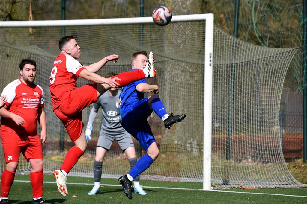 Kreisliga A1 RE, SV Schermbeck II - BW Wulfen 1:4 (0:1)