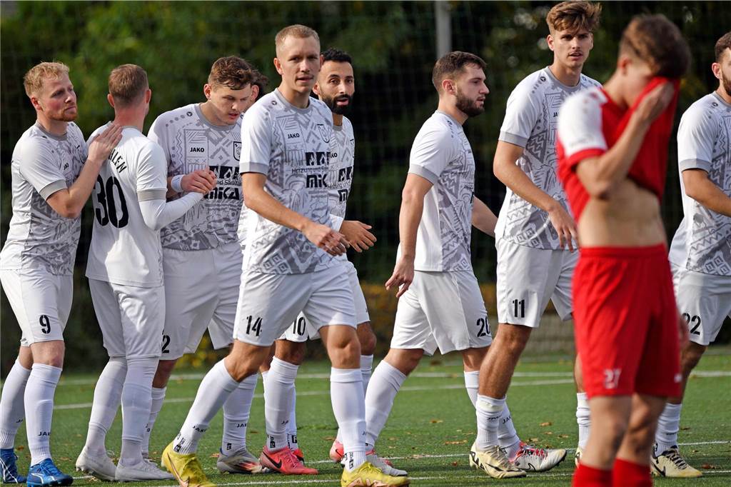Kreisliga A1 RE, SV Schermbeck II - TuS Gahlen 1:6 (1:1)