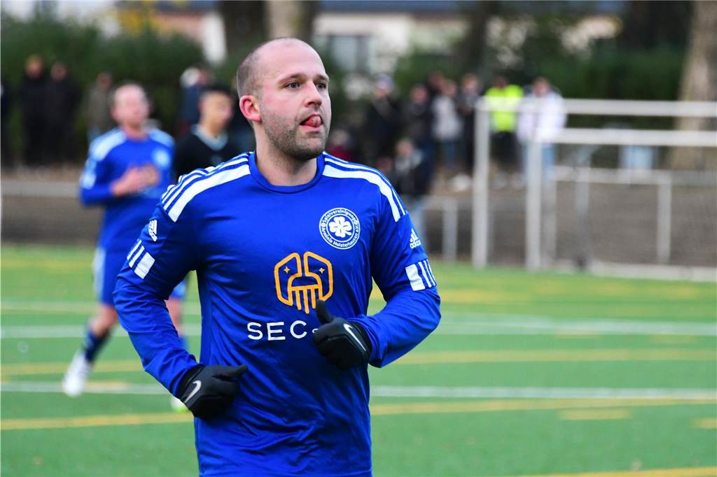 Kreisliga-B-Spitzenreiter Wacker Obercastrop kassierte bei seinem 3:2-Sieg bei SG Arminia Holsterhausen/Stephanus die ersten Gegentore der Saison.