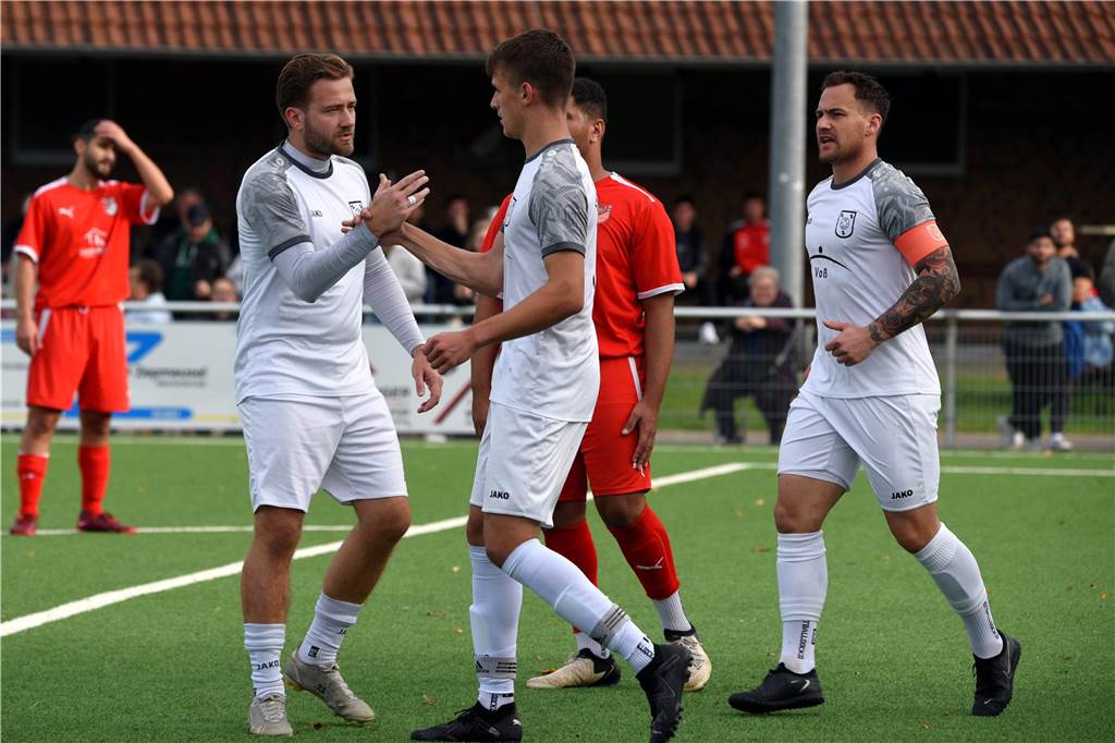 Kreisliga B1 RE, RW Dorsten - TuS Gahlen II 3:7 (2:3)