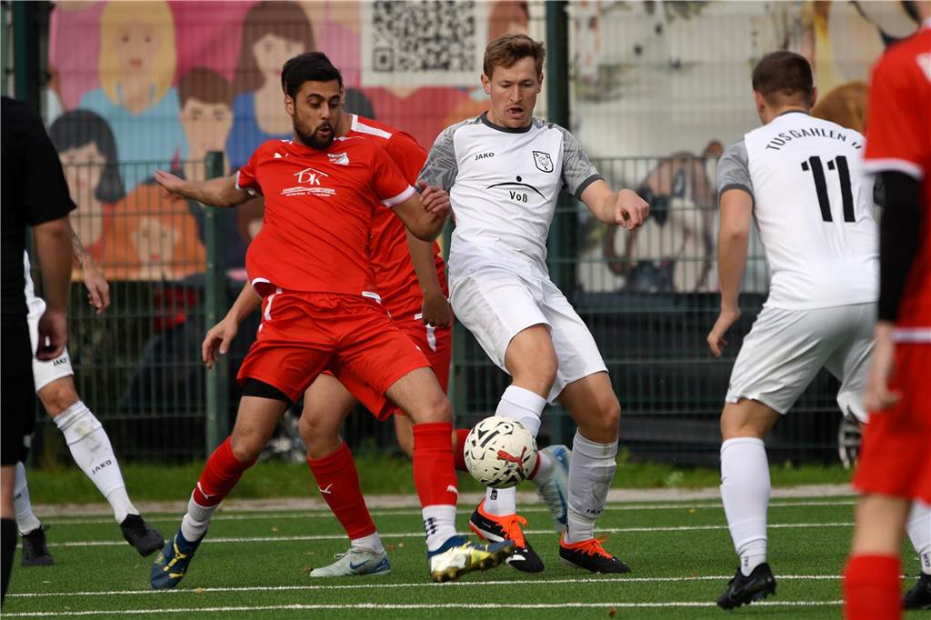 Kreisliga B1 RE, RW Dorsten - TuS Gahlen II 3:7 (2:3)