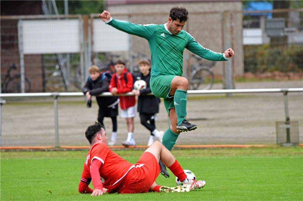 Kreisliga B1 RE, SSV Rhade - FC RW Dorsten 4:2 (3:1)