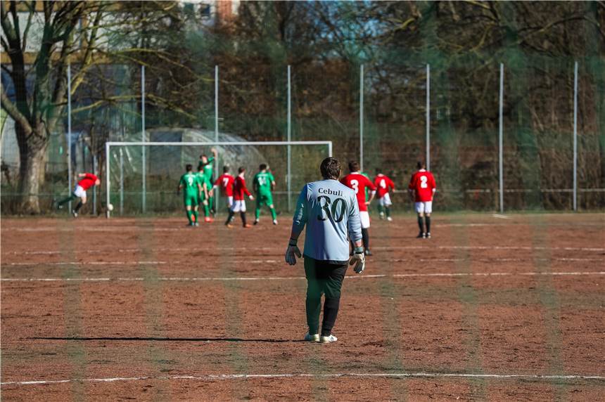Jetzt neu: Deine Kreisliga-Spielberichte schon eine Stunde nach Spielende Kreisliga-Romantik in der Dortmunder C-Liga.