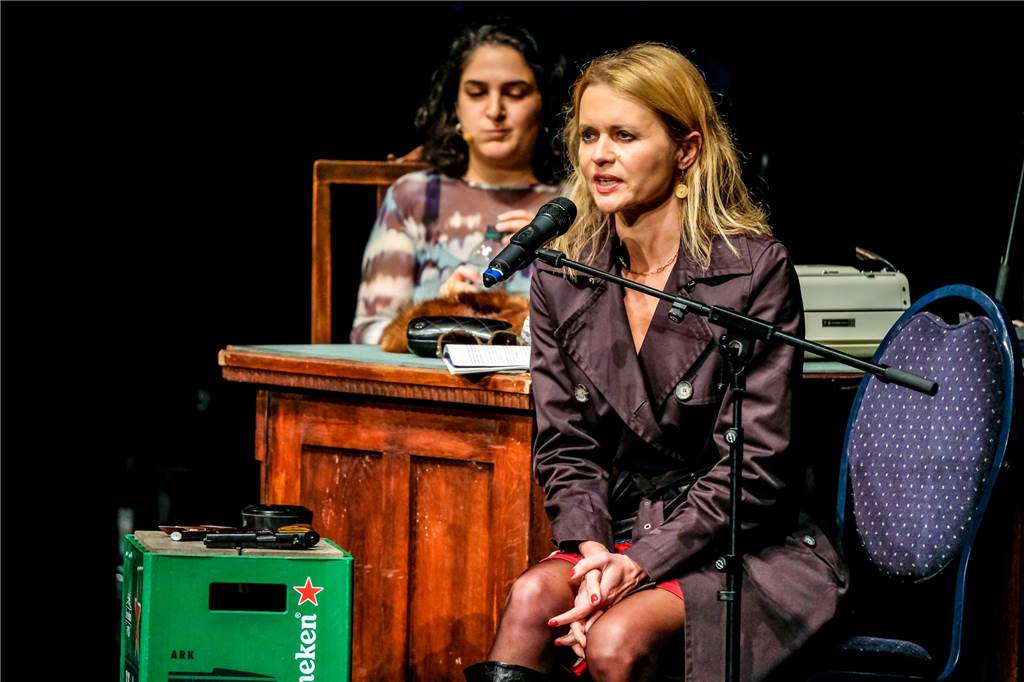 Revier-Thriller "No Man's Road": Stars bringen Kino-Erlebnis ins Theater