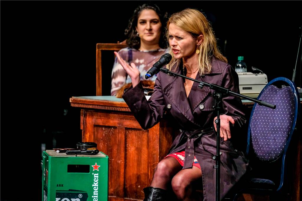 Revier-Thriller "No Man's Road": Stars bringen Kino-Erlebnis ins Theater