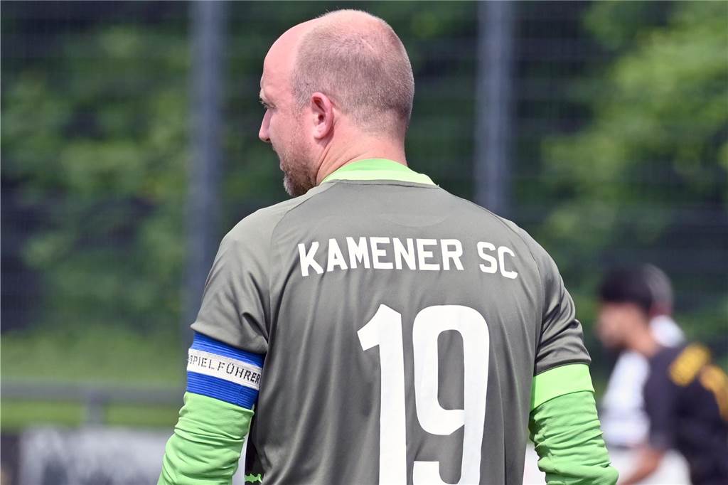 Kamener SC verdaut Schock : „Hätten auch 8:3 gewinnen können“ Kamens Torwart Carsten Schrader.