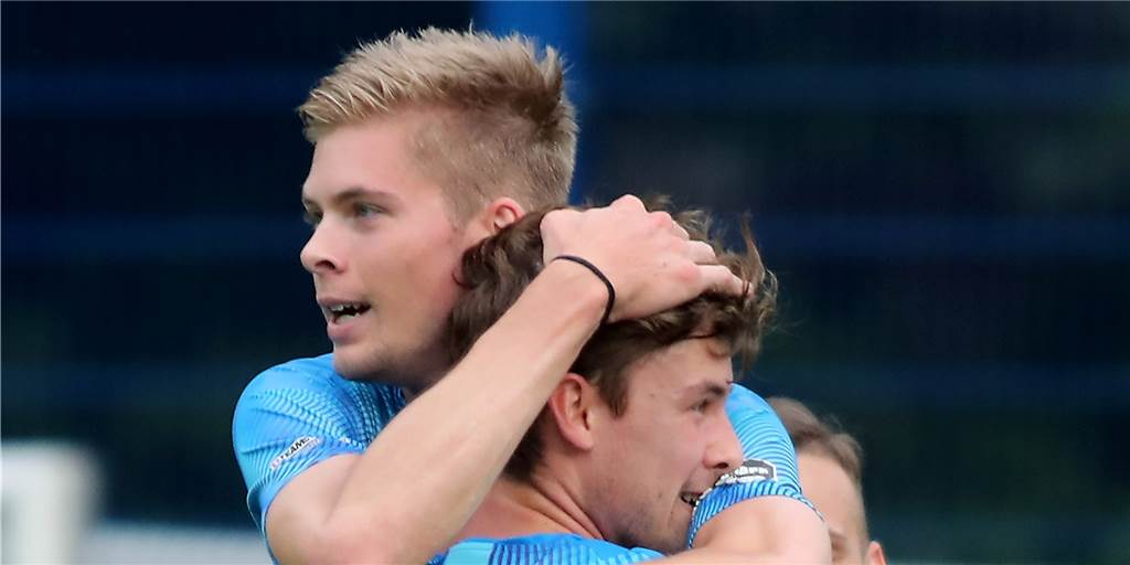 Welchen Kaiserauer würden Sie gerne am Freitag tunneln, Marvin Schuster? Kurze Haare, neues Trikot: Marvin Schuster den Verein gewechselt und schießt jetzt für den Hombrucher SV seine Tore.