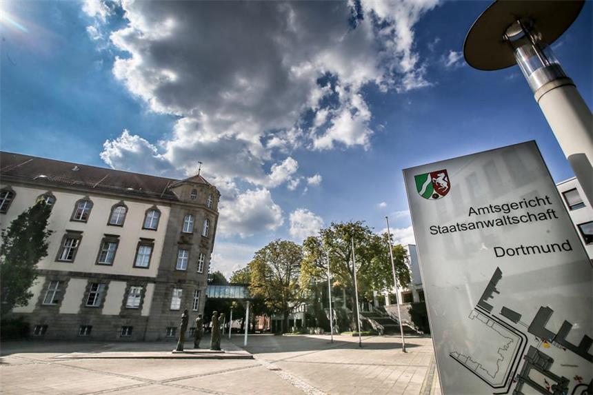 Dortmunds Behörden machen mehr Tempo nach Straftaten Kurze Wege wollen Amtsgericht, Polizei und Staatsanwaltschaft einhalten und so beschleunigte Verfahren ermöglichen.