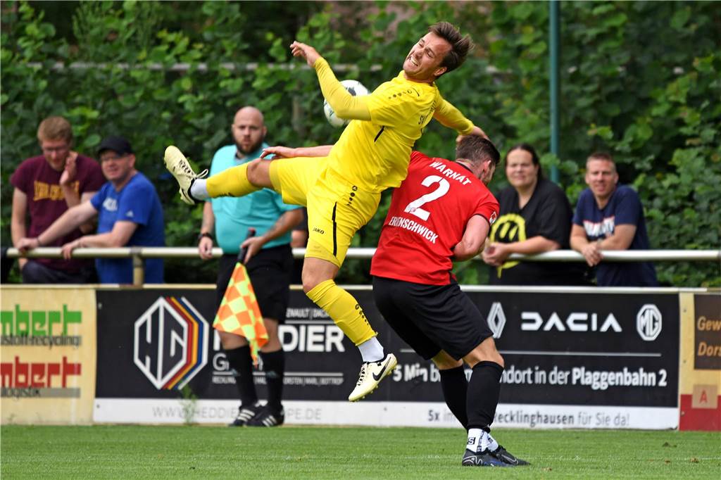 Landesligist Dorsten-Hardt unterliegt dem Oberligisten Spvgg. Erkenschwick mit 0:3.