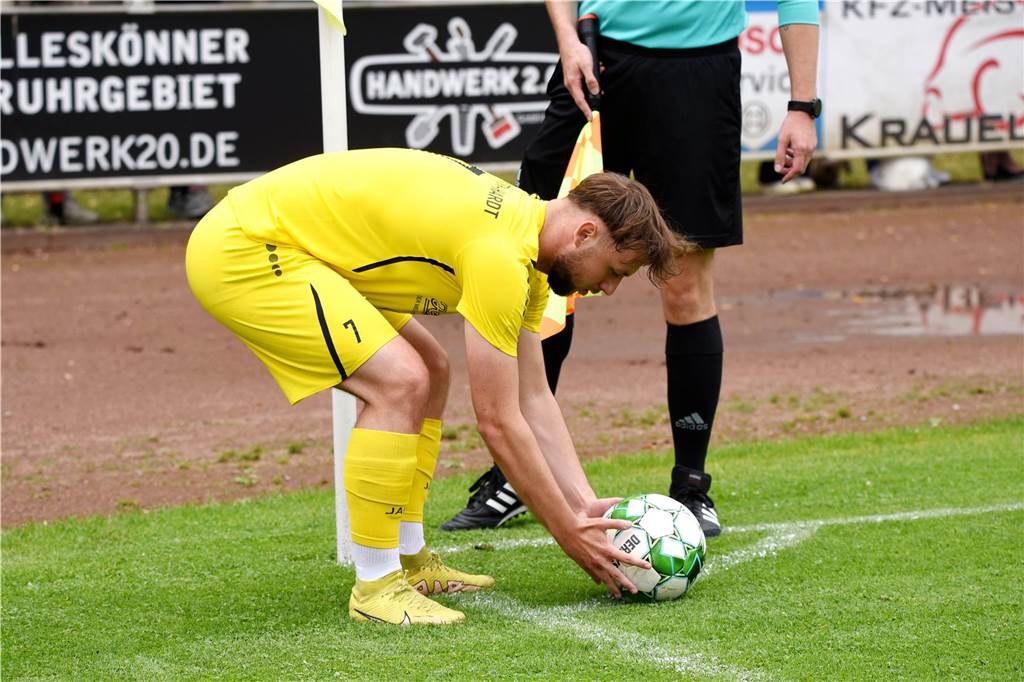 Landesligist Dorsten-Hardt unterliegt dem Oberligisten Spvgg. Erkenschwick mit 0:3.