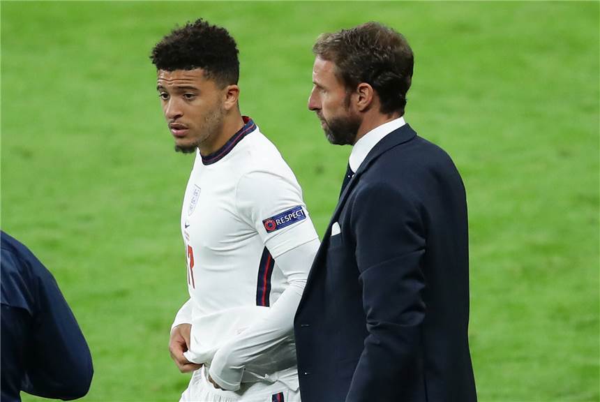 Der EM-Tag aus BVB-Sicht: England gewinnt – Sancho darf endlich spielen Lange musste er darauf warten: Am Dienstag wurde BVB-Star Jadon Sancho endlich bei der EM 2020 eingewechselt.