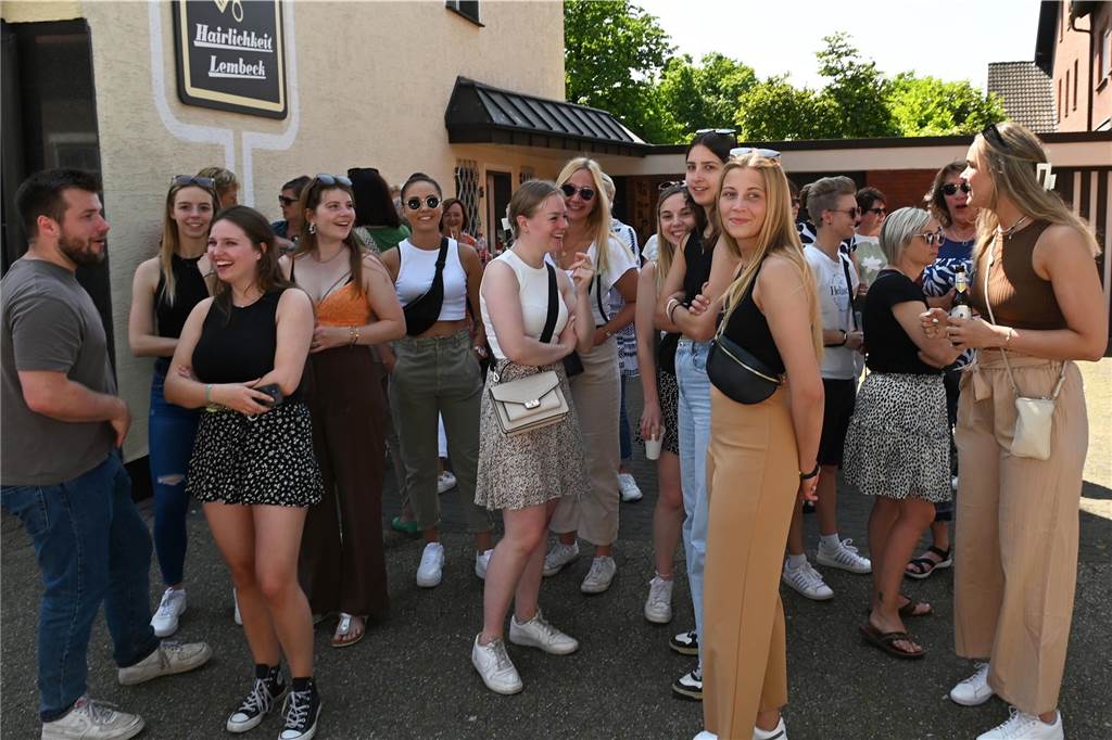 Lange mussten die Lembecker Schützenfreunde auf ihr geliebtes Fest warten. Die Parade am Sonntag war ein optischer Höhepunkt, bevor am Montag der neue König ermittelt wird.