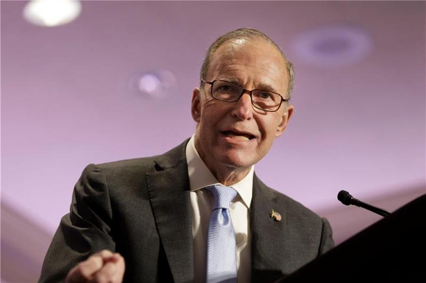 Larry Kudlow wird Trumps Top-Wirtschaftsberater Larry Kudlow hatte den US-Präsidenten bereits im Wahlkampf 2016 unterstützt und galt bereits als einer seiner loyalen und informellen Berater. Seth Wenig/AP/Archiv Foto: Seth Wenig