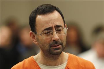Larry Nassar wurde laut Medienberichten zu 60 Jahren Haft verurteilt. Foto: Paul Sancya