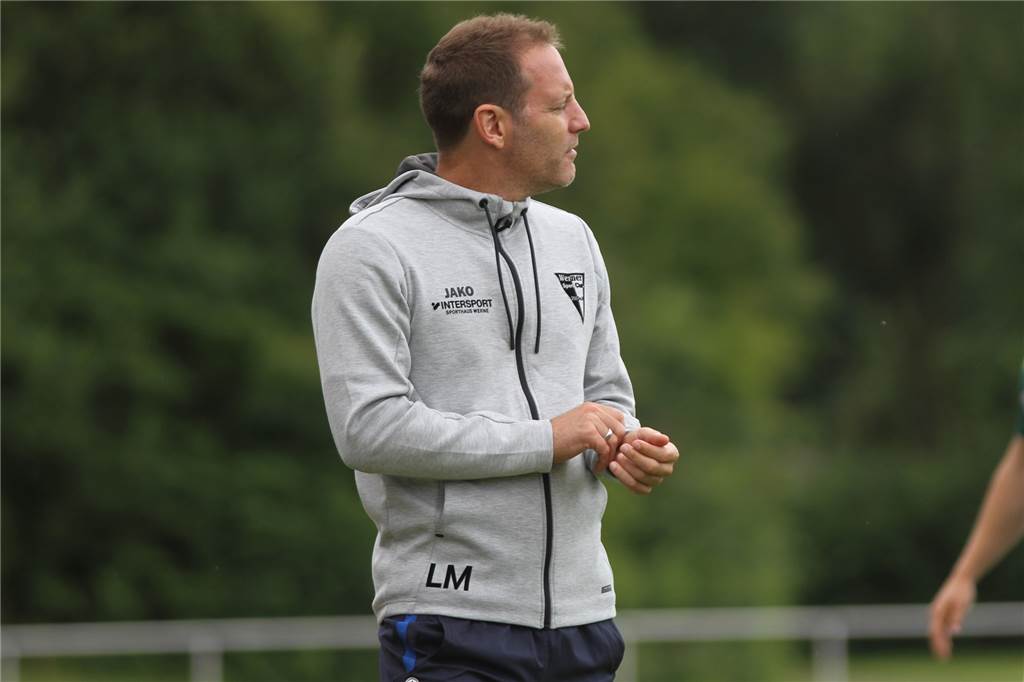 Weil die Konkurrenz patzt: Werner SC steht vor „extrem wichtigen Spiel“ Lars Müller hofft, dass der Werner SC am Sonntag wieder drei Punkte mitnehmen kann.
