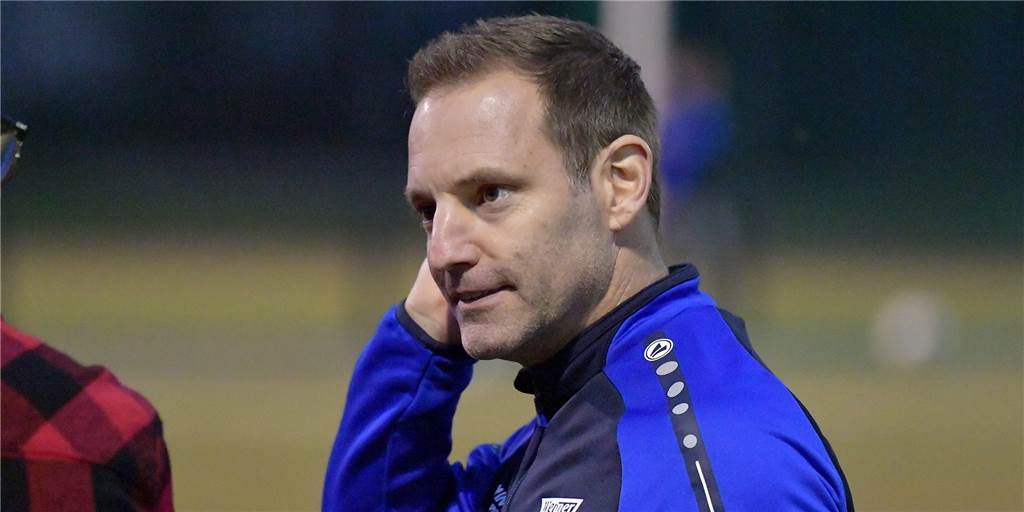Werner SC muss zeitweise auf eine komplette Elf verzichten – Trainer Müller gibt Verletzungs-Update Lars Müller muss derzeit auf eine ganze Reihe an Spielern verzichten.