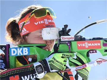Laura Dahlmeier hat auch im Massenstart die Goldmedaille im Visier. Foto: Martin Schutt