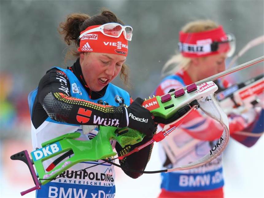 Staffel-Weltmeisterin Dahlmeier lässt Mixed-Staffel aus Laura Dahlmeier ist nach ihrem Infekt noch nicht wieder topfit ist. Foto: Karl-Josef Hildenbrand