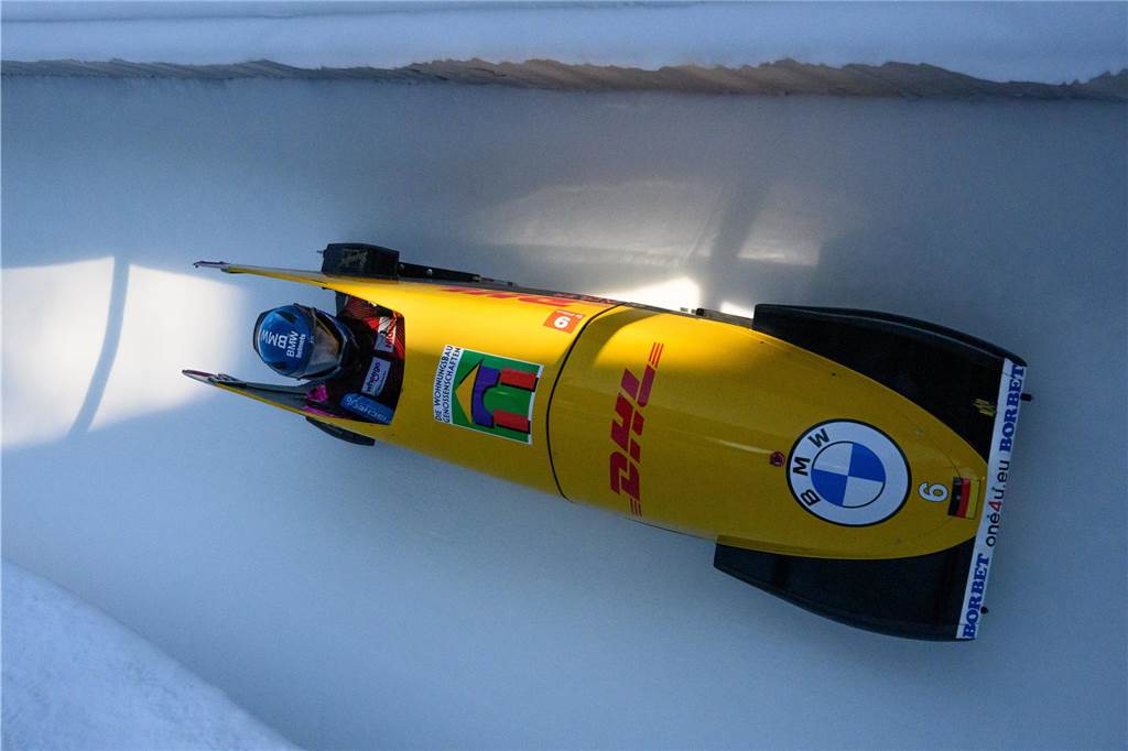 Eisige Herausforderung: Bob-Pilotin Laura Nolte startet in St. Moritz Laura Nolte im Monobob.
