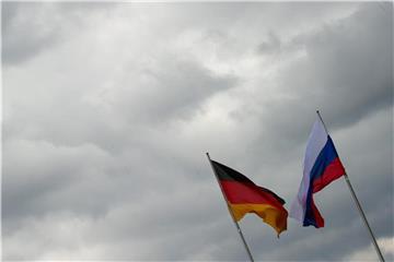 Laut einer aktuellen Umfrage lehnt die deutsche Wirtschaft in Russland die neuen US-Sanktionen gegen Moskau nahezu geschlossen ab. Foto: Tim Brakemeier/Symbolbild