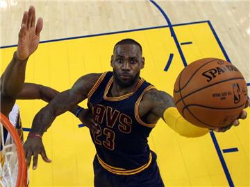 LeBron James holte für Cleveland im Spiel gegen Washington 27 Zähler. Foto: Ezra Shaw