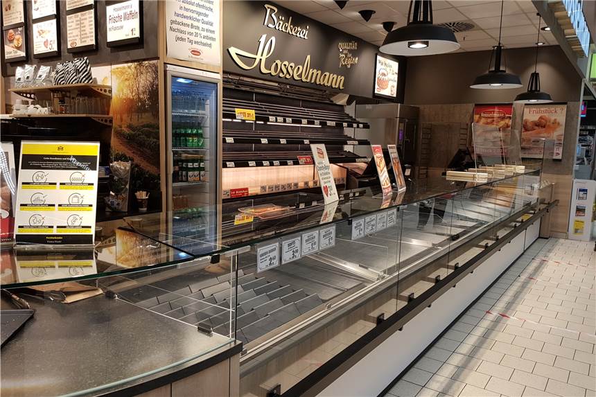 Hygieneprobleme in Zentrale: Keine Brötchen bei Hosselmann in Lünen und Selm Leere Regale in der Hosselmann-Filiale im Kaufland in Lünen.