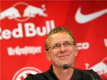 Leipzigs Sportdirektor Ralf Rangnick glaubt an eine Chance seines Teams in München. Foto: Jan Woitas