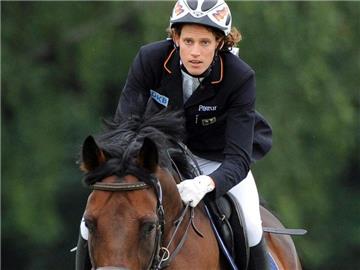 Lena Schöneborn beim Reiten. Foto: Bartlomiej Zborowski