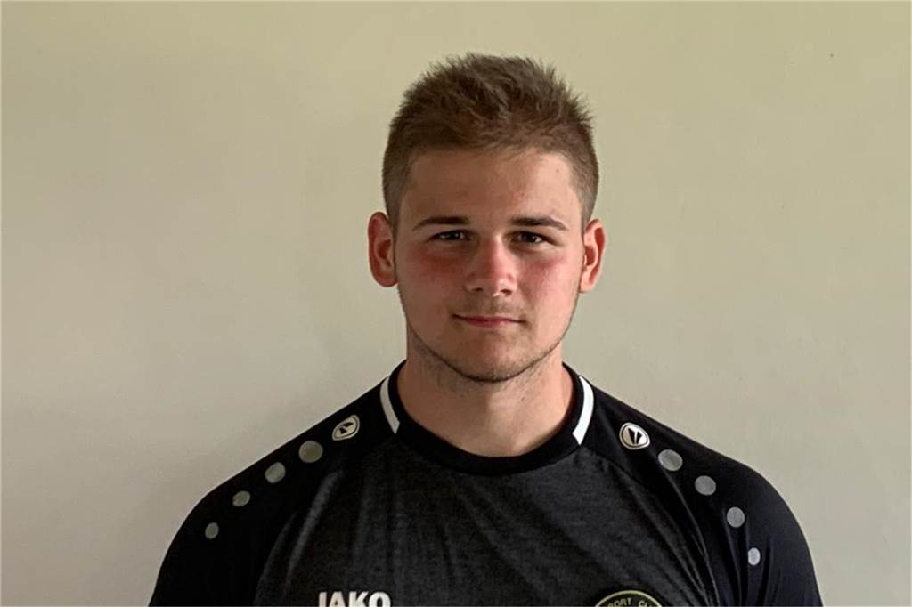 A-Junior des SC Capelle greift in Erster an Lennart Ogrzal bekommt bei den Senioren des SC Capelle schon Einsätze.
