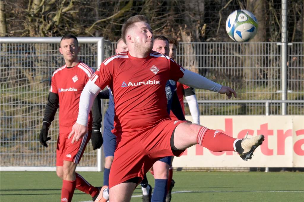 Leon Broda beim Fußball.