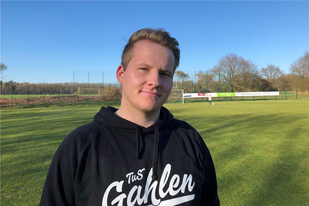 „Erster Absteiger“ ist plötzlich Tabellenführer - Gahlen II überrascht alle Leon Pick, Trainer TuS Gahlen II