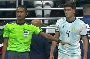Leonardo Balerdi gab gegen Mexico sein Debüt für die argentinische Nationalmannschaft.