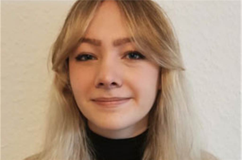 Buntes Netzwerk: Neues Angebot für queere Menschen in Haltern Leonie Wegner unterstützt Tim Gimbel in der neuen Beratungsstelle Buntes Netzwerk.