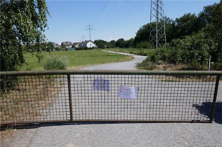 Leserurteil: „Fahrradwege-technisch ist Castrop-Rauxel ein Entwicklungsland“ Leser Holger Knapp ist fast täglich auf dem Emscherradweg unterwegs. In den vergangenen Jahren traf er dort immer wieder auf Absperrungen wegen des Emscherumbaus.