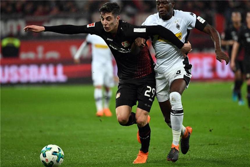 Leverkusens Havertz hofft auf EM 2020 Leverkusens Kai Havertz (l) will sich für das DFB-Team ins Gespräch bringen. Foto: Federico Gambarini