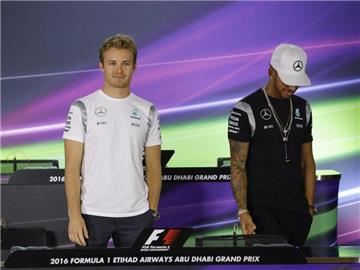 Lewis Hamilton kam in der WM-Wertung trotz seiner Siege nicht an Nico Rosberg vorbei. Foto: Valdrin Xhemaj