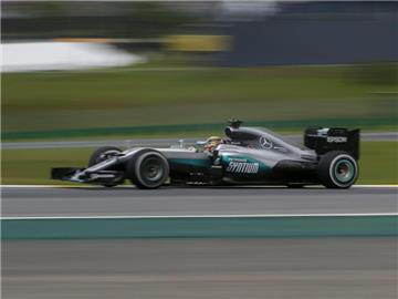 Lewis Hamilton sicherte sich in Brasilien die pole Position. Foto: Sebastiao Moreira