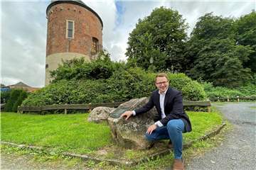 Der Burgturm  in seinem Heimatort Davensberg ist der Lieblingsort von Johannes Waldmann (32).