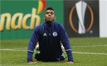 Liegt mit einem Infekt flach: Eric Maxim Choupo-Moting fällt am Samstag gegen Freiburg aus.