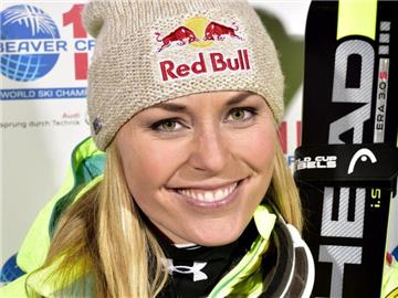 Lindsey Vonn holte nur Bronze, aber lächelte anschließend. Foto: Francis Bompard