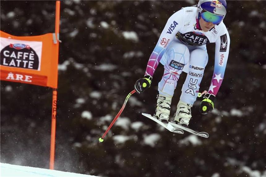 Abfahrerinnen Vonn und Goggia jubeln in Are - Rebensburg 4. Lindsey Vonn siegte in Are. Foto: Alessandro Trovati/AP