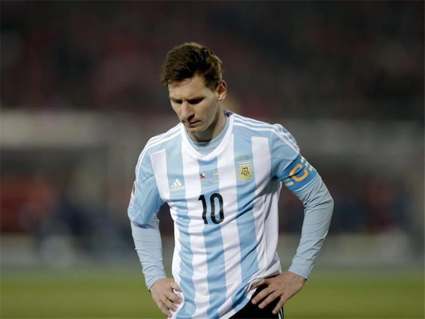 Reaktionen prominenter Sportler zu den Anschlägen Lionel Messi reagierte geschockt auf den Anschlag. Foto: Fernando Bizerra Jr.