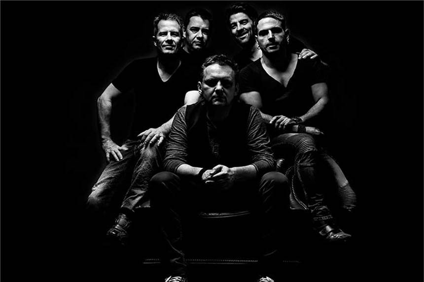 Rock und ein italienisches Büfett bei der Nachtfahrt: So wird der Abend im Parkbad Süd „live@five“ sorgt für authentischen Rocksound.
