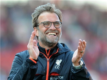 Liverpools Coach Jürgen Klopp war nach dem Sieg gegen Stoke City begeistert. Foto: Rui Vieira