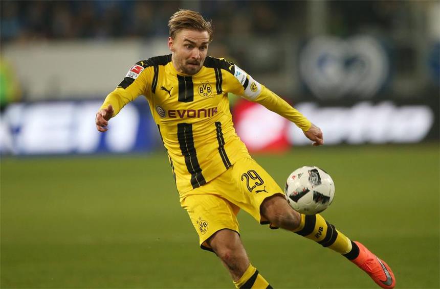 Lobte die Moral des Teams: BVB-Kapitän Marcel Schmelzer.