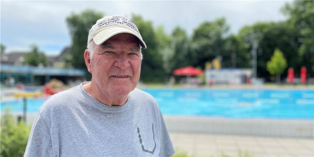 Das Parkbad Nord wird 70: Als Kinder sich das Schwimmen selbst beibrachten Lothar Nabel hat im Parkbad Nord das Schwimmen gelernt.