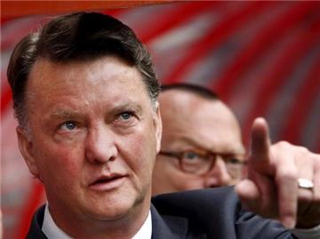 Louis van Gaal als Trainer bei einem Spiel von Alkmaar in der niederländischen Ehrendivision.