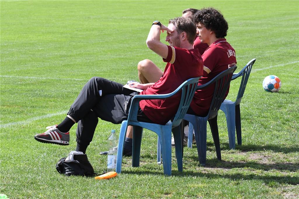 Lüner SV zeigt Reaktion im letzten Testspiel – trotz Nackenschlag kurz vor der Pause LSV-Trainer Axel Schmeing war mit dem Auftritt seiner Mannschaft durchaus zufrieden.